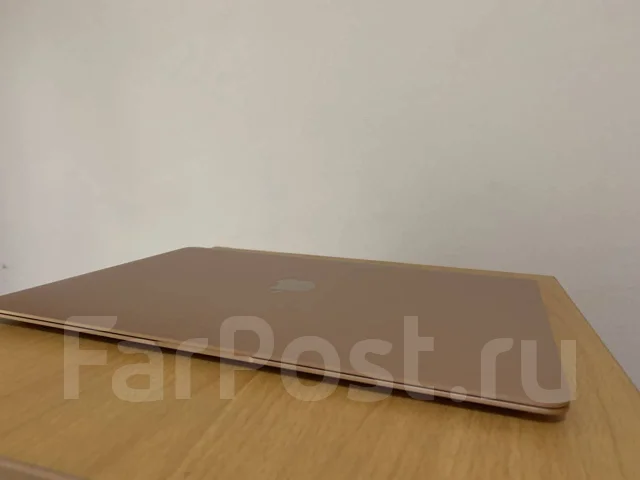 Apple MacBook Air 13 2020. 13.3", ��� 8 ��, ���� 256���, WiFi: 1, Bluetooth: 1, ����������� �� 18��. ����