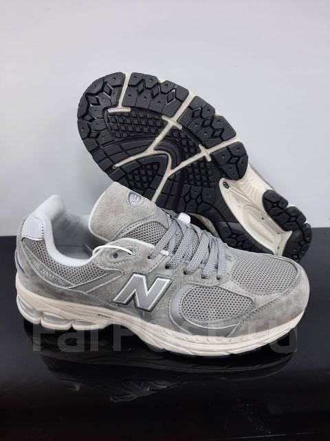 new balance 2002