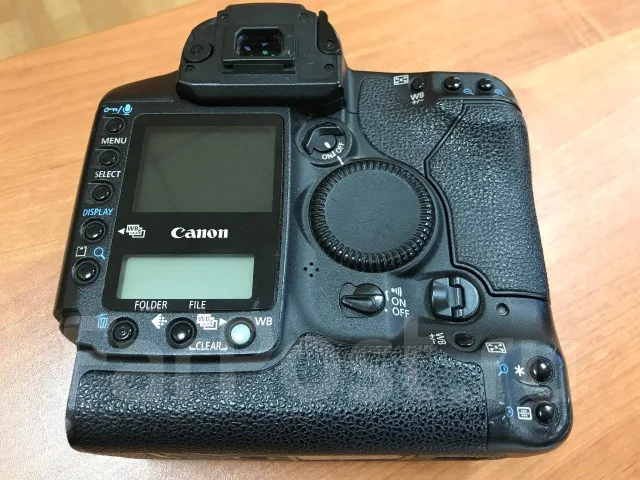 Canon EOS-1D Mark II. 8 - 8.9 ��, ���: ��� ���� ����