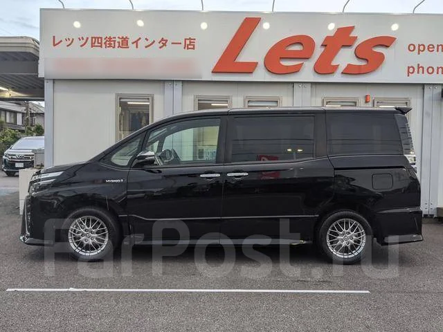 Toyota Voxy. �������, ��������, 1.8 (99��.�.), ������, 20 500����. ��, �/�. ��� ����� �� ������������ ����