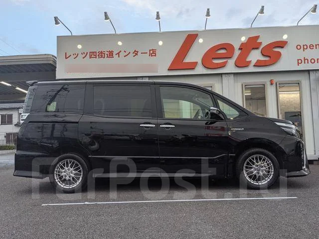 Toyota Voxy. �������, ��������, 1.8 (99��.�.), ������, 20 500����. ��, �/�. ��� ����� �� ������������ ����