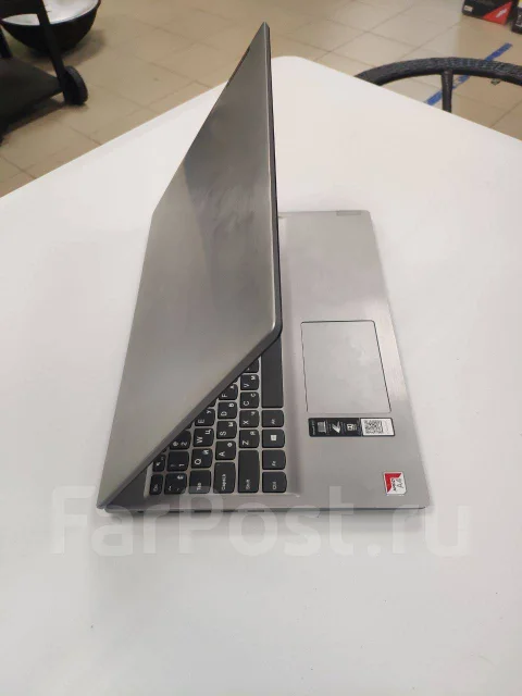 Lenovo Ideapad S145. 15.6", 2,3����, ��� 4 ��, ���� 128���, WiFi: 1, Bluetooth: 1, ����������� �� 4��. ����