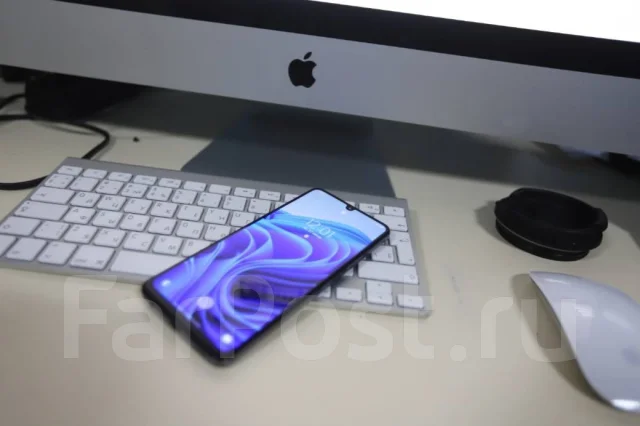 Samsung Galaxy A32. �/�, ������, 4G LTE, Dual-SIM, NFC ����