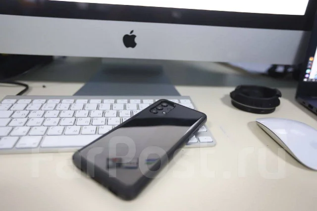 Samsung Galaxy A32. �/�, ������, 4G LTE, Dual-SIM, NFC ����