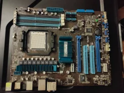 Socket AM3 ����