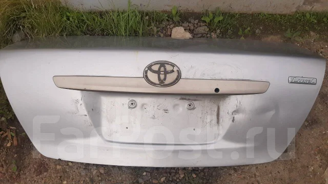 Ржавеет крышка багажника королла