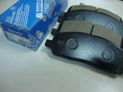 ������� ��������� �������� Kashiyama D6097 Mitsubishi Chariot/Grandis D6097 ����
