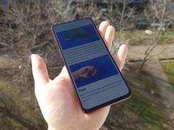 Motorola RAZR. �/�, ������, 3G, 4G LTE, Dual-SIM, NFC ����