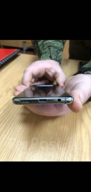 Samsung Galaxy S10. �/�, ������, 4G LTE, NFC ����