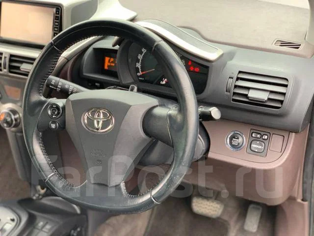 Toyota iQ. �������, ��������, 1.0 (68��.�.), ������, 46����. ��, �/�. ��� ����� �� ������������ ����