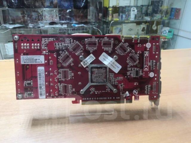 GeForce GTS 250 ����