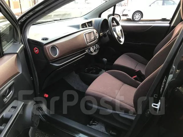 Toyota Vitz. �������, ��������, 1.3, ������, �/�. ��� ����� �� ������������ ����