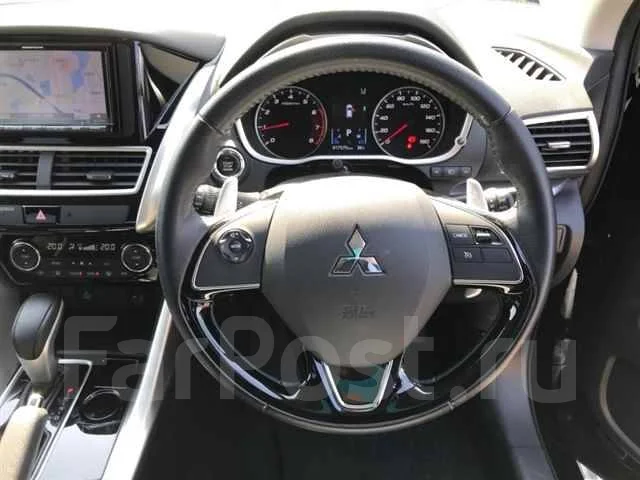 Mitsubishi Eclipse Cross. �������, ��������, 1.5, ������, 18 000����. ��, �/�. ��� ����� �� ������������ ����