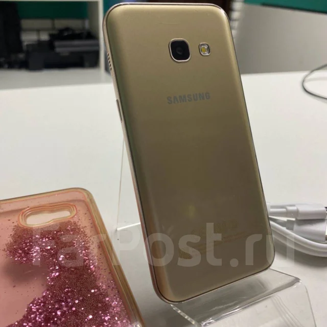 Samsung Galaxy A3 2017. �/�, �������, 4G LTE, Dual-SIM ����