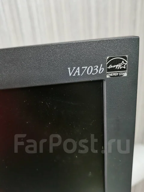 Sony. 17" ����