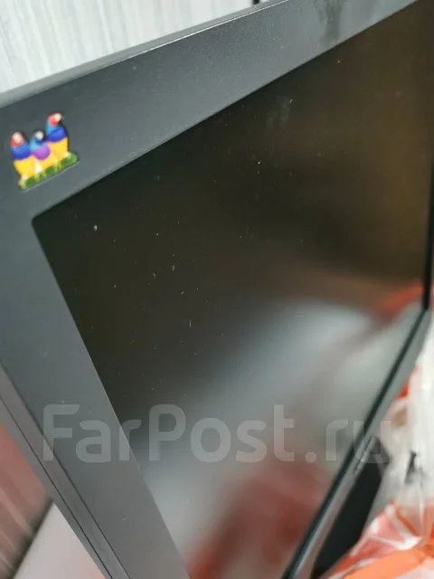 Sony. 17" ����
