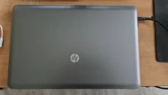 HP 650. 15.6", 1,7����, ��� 2048 ��, ���� 465���, WiFi: 1, Bluetooth: 1 ����