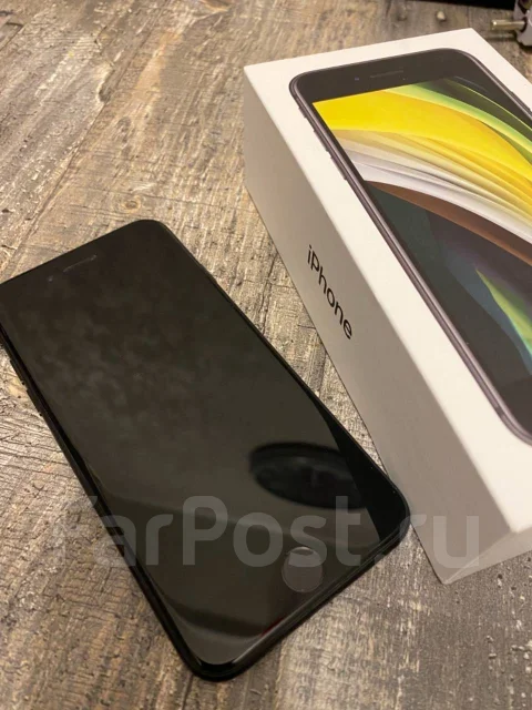 Apple iPhone SE. �/�, ������, 3G, 4G LTE, NFC ����