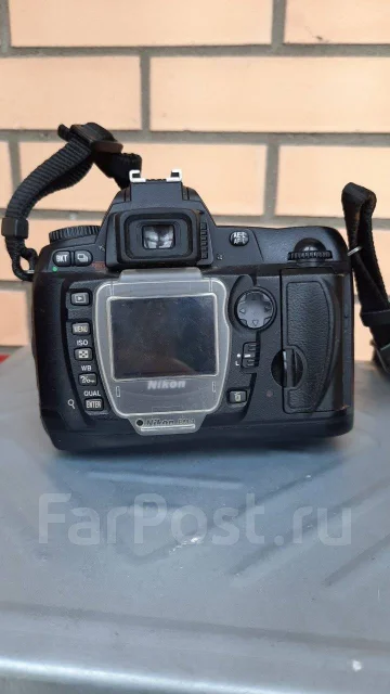Nikon D70 ����
