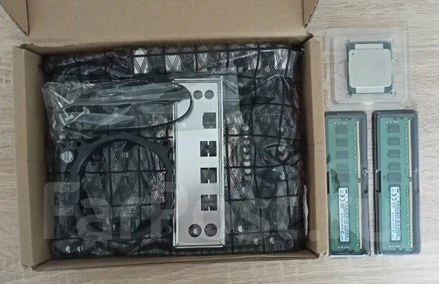 Intel Xeon E5-2640 v3 ����