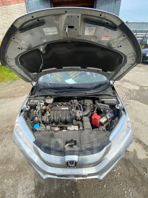 Honda Grace. GM4, LEB ����