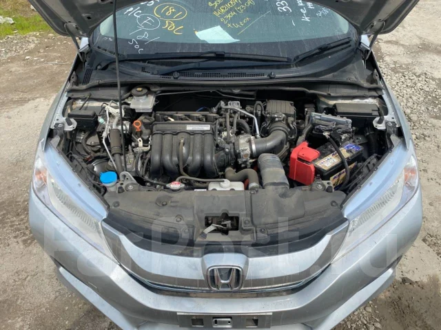 Honda Grace. GM4, LEB ����