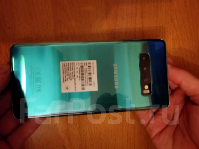 Samsung Galaxy S10+. �/� ����