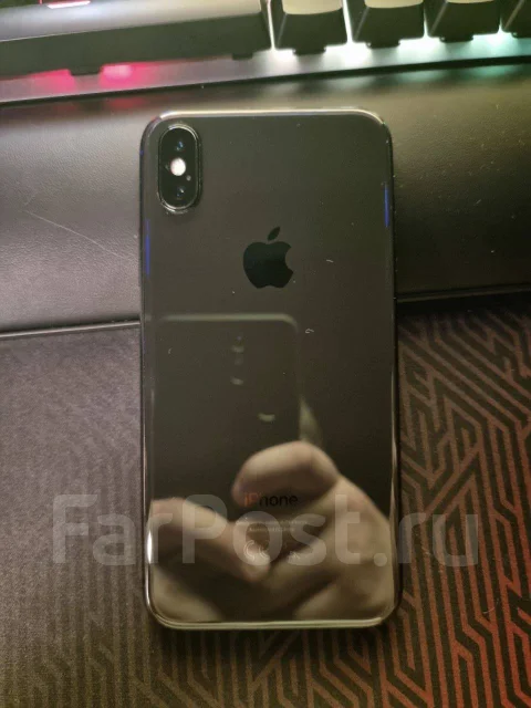 Apple iPhone X. �/�, ������, 3G, 4G LTE, ����������, NFC ����