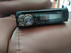 Pioneer DEH-1600UBB ����
