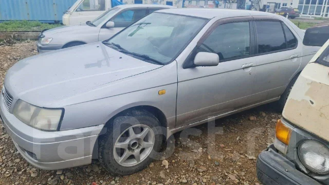 Nissan Bluebird. ENU14, SR18 ����