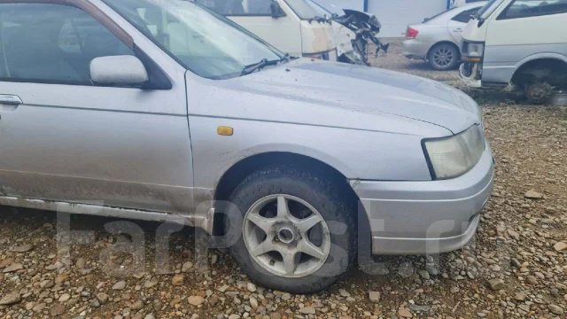 Nissan Bluebird. ENU14, SR18 ����