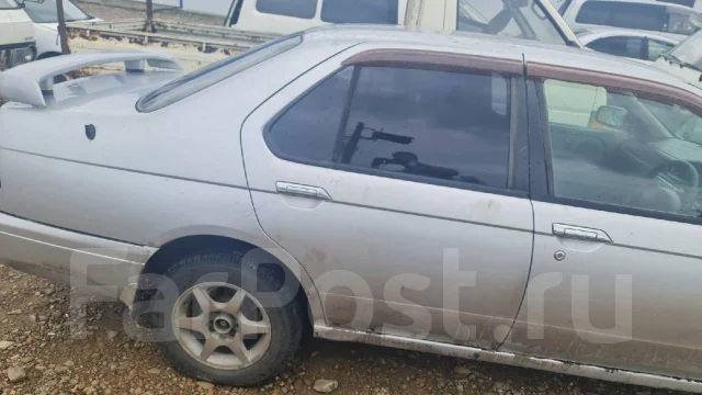 Nissan Bluebird. ENU14, SR18 ����