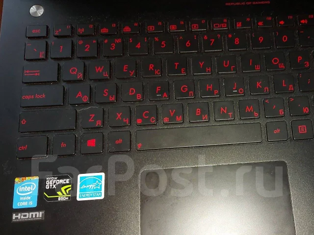 Asus ROG. 15.6", 2 800����, ��� 8 ��, ���� 1 024���, WiFi: 1, Bluetooth: 1, ����������� �� 3��. ����