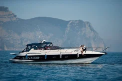 Sunseeker. 2001 ���, ����� 14,4��., ��������� ������������, 958��.�., ������ ����