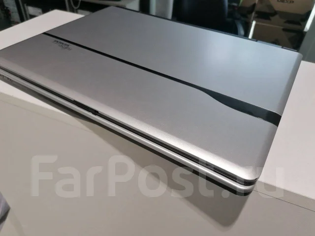 Fujitsu. WiFi: 1 ����