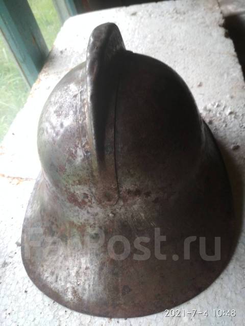 Каска пожарника прошлого века, смотрите фотографии, б/у, в наличии ...