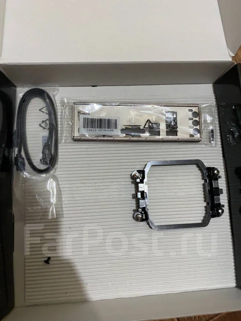 Socket AM3+ ����