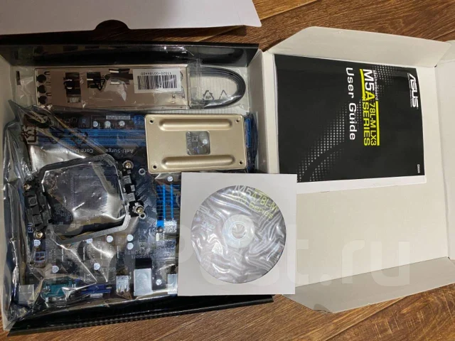 Socket AM3+ ����