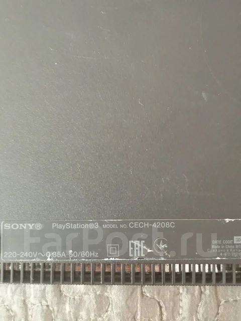 Sony PlayStation 3 Super Slim ����