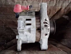 ��������� Nissan Serena [231004N010] 231004N010 ����