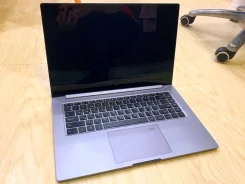 Xiaomi Mi Notebook Pro. 15.6", 4,0����, ��� 16 ��, ���� 256���, WiFi, Bluetooth, ����������� �� 10��. ����
