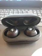 JBL T100TWS ����