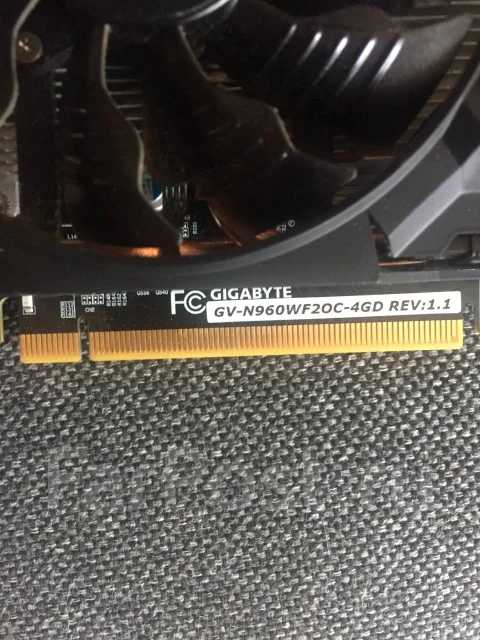 GeForce GTX 960 ����
