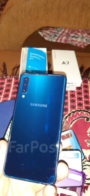 Samsung Galaxy A7 2018. �/�, �����, 4G LTE, Dual-SIM, NFC ����