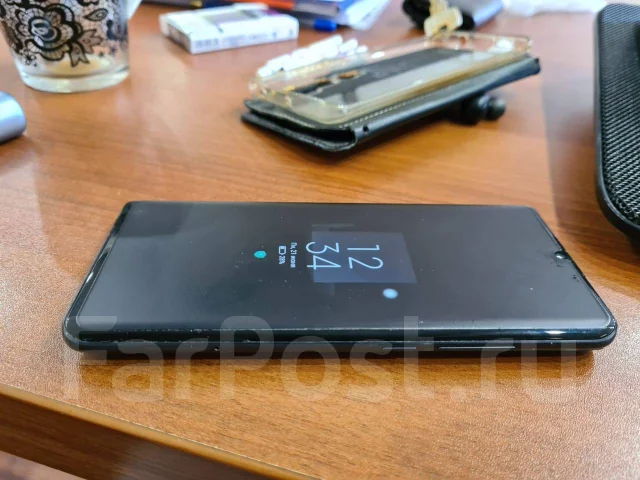 Xiaomi Mi Note 10. �/�, ������, 4G LTE, Dual-SIM, NFC ����