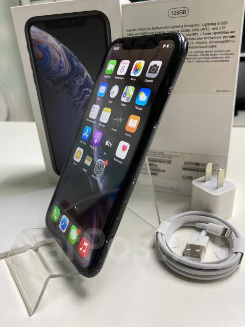 Apple iPhone Xr. �/�, ������, 4G LTE, NFC ����