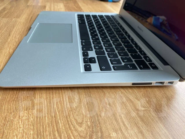 Apple MacBook Air 13 2017 Mid. 13.3", 1,8����, ��� 8 ��, WiFi: 1, Bluetooth: 1, ����������� �� 8��. ����