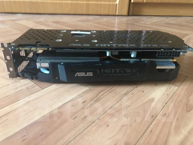 GeForce GTX 580 ����