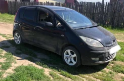 Mitsubishi Colt ����