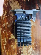 GeForce GT 710 ����